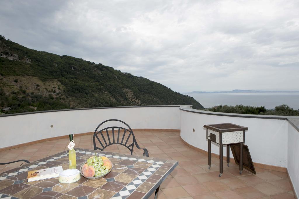 Appartamento Villa Degli Ulivi Sant'Agnello Pokój zdjęcie